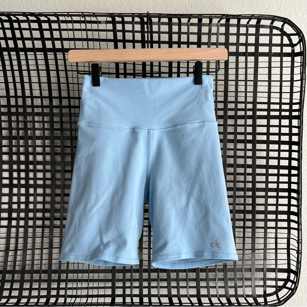 ALO Yoga Women's Light Blue Bike Shorts